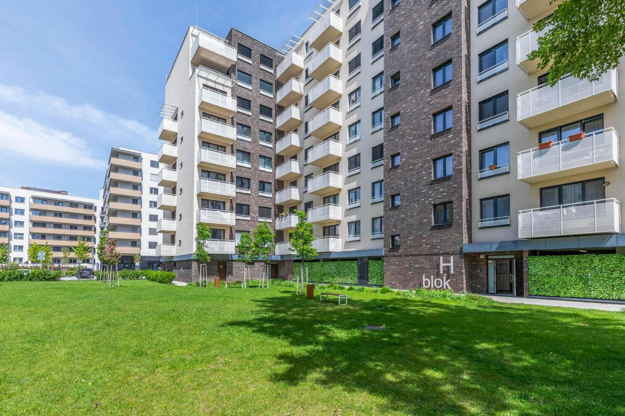 Ah Galvaniho Ii Apartment *